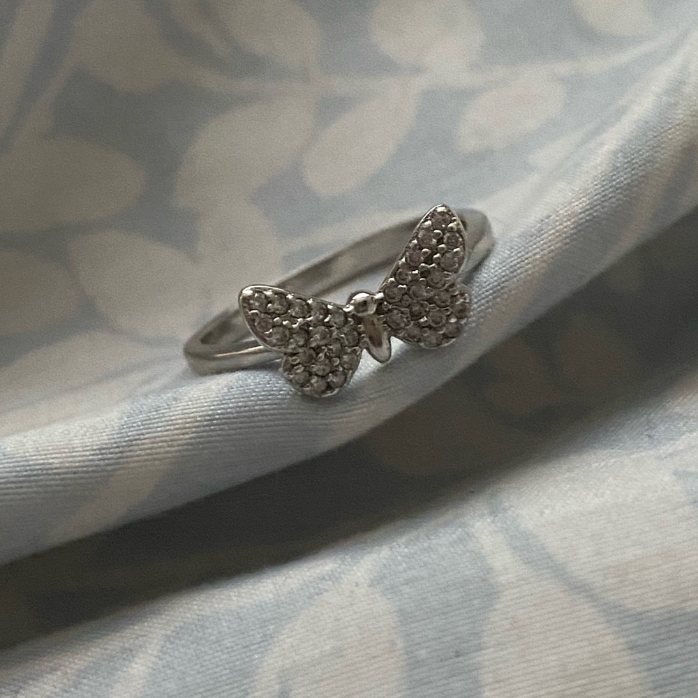 Helzberg Diamond Butterfly Ring